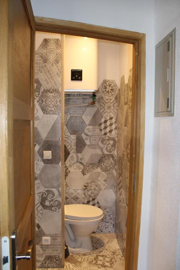 Studio Isard, Wifi Et Parking Gratuit, Navette Gratuite Au Pied De La Residence, Possibilite Forfait Menage Et Location Linge De Lit Et Toilette, A 10 Minutes A Pied Du Centre Ville Font-Romeu-Odeillo-Via Ngoại thất bức ảnh
